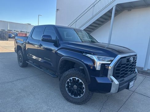 Used 2024 Toyota Tundra SR5 image 2