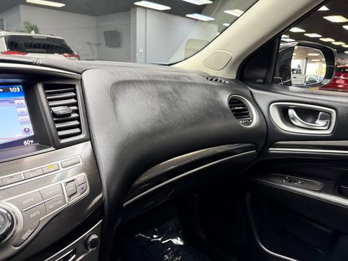 Used 2020 INFINITI QX60 Luxe w/ Essential Package FWD image 27