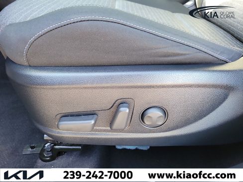 Certified 2021 Kia Soul EX image 22