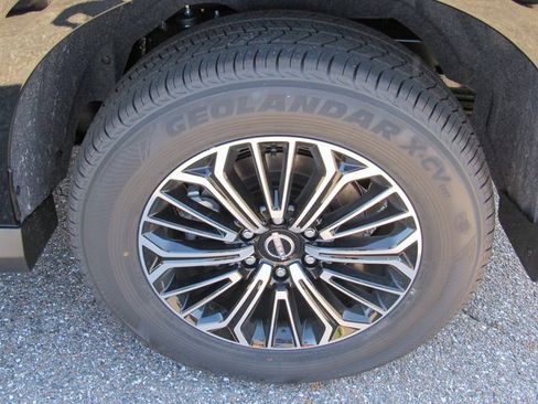 New 2026 Nissan Armada Platinum image 9