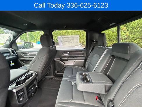 New 2026 RAM 1500 Big Horn AWD/4WD image 19