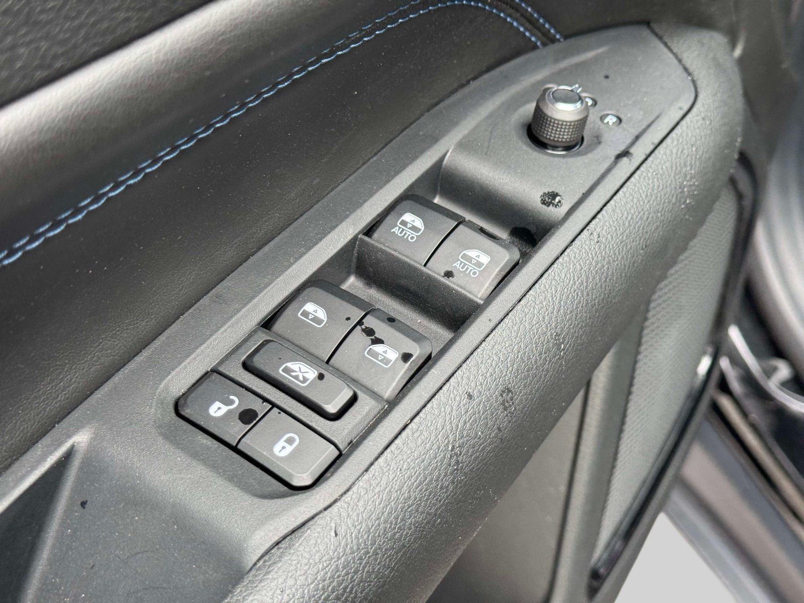 Used 2026 Jeep Compass Limited AWD/4WD image 17