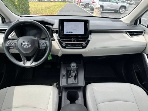 Certified 2026 Toyota Corolla Cross L AWD/4WD image 25