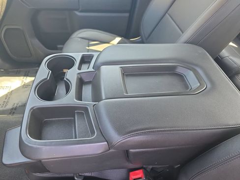 Used 2020 Chevrolet Silverado 2500 W/T w/ WT Fleet Convenience Package RWD image 23