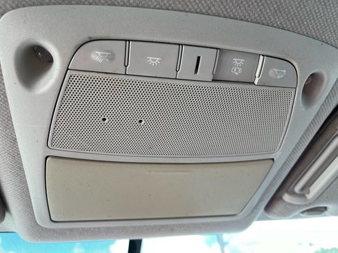 Used 2014 Nissan Sentra S image 16