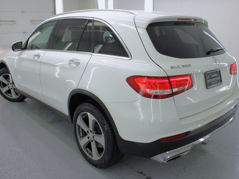 Used 2017 Mercedes-Benz GLC 300 w/ Premium 1 Package image 31