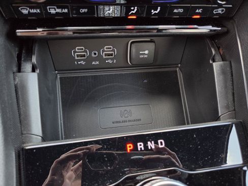 New 2025 Jeep Grand Cherokee Altitude RWD image 15