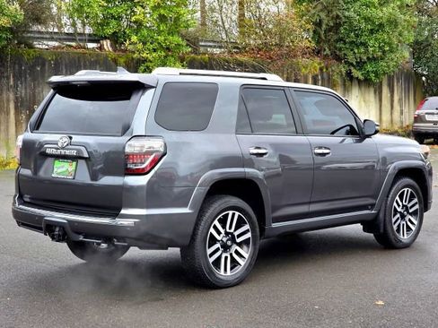 Used 2019 Toyota 4Runner Limited image 7