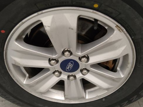 Used 2018 Ford F150 XLT image 31