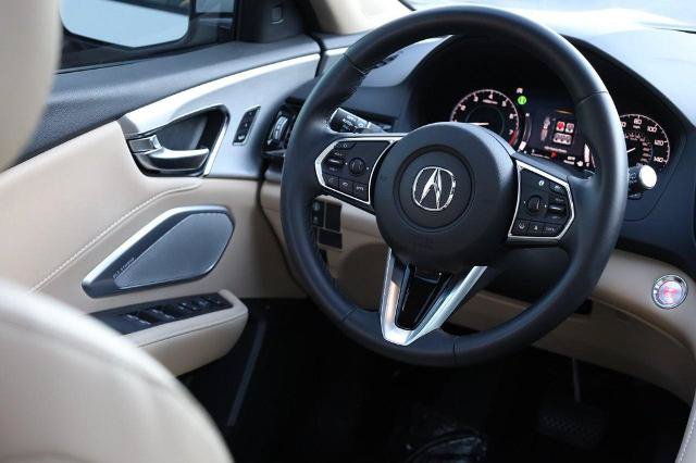Used 2024 Acura RDX w/ Technology Package AWD/4WD image 27