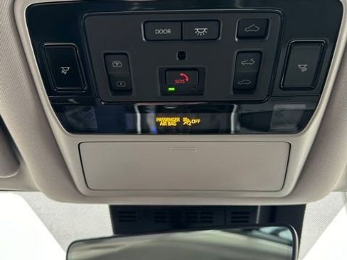 Used 2026 Toyota Grand Highlander Limited image 36