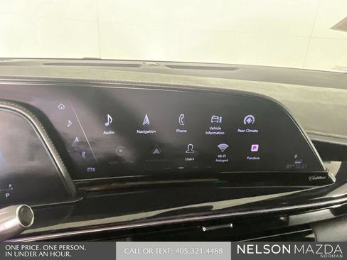 Used 2023 Cadillac Escalade Sport AWD/4WD image 34