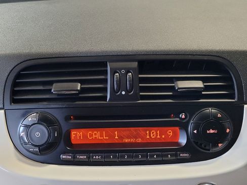 Used 2015 FIAT 500 Sport image 25