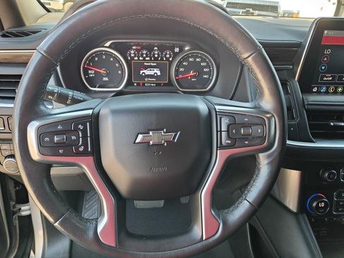 Used 2021 Chevrolet Tahoe Z71 w/ Z71 Off-Road Package AWD/4WD image 16