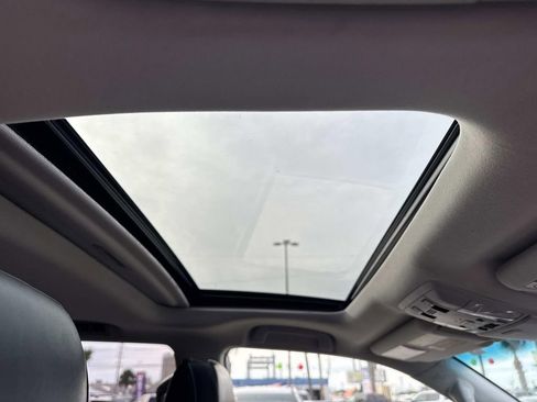 Used 2018 Lexus GX 460 image 9