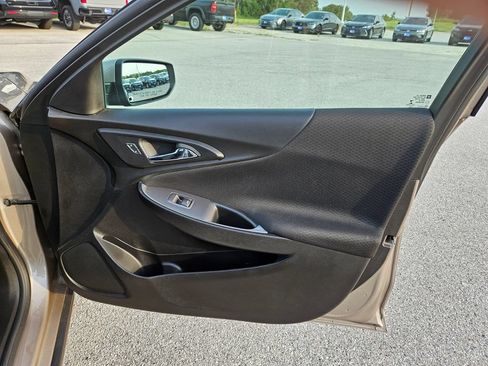 Used 2024 Chevrolet Malibu LT FWD image 32