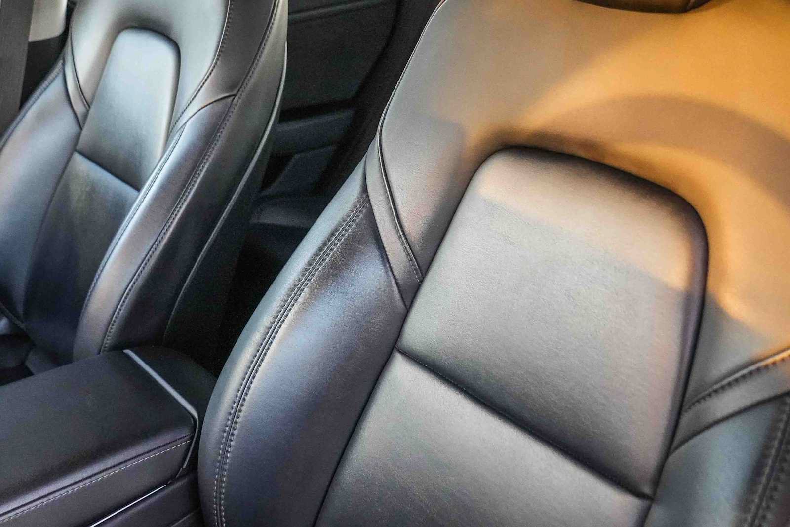 Used 2018 Tesla Model 3 Long Range RWD image 24