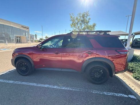 Used 2024 Nissan Pathfinder Rock Creek AWD/4WD image 10