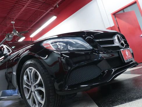 Used 2017 Mercedes-Benz C 300 4MATIC Sedan image 32