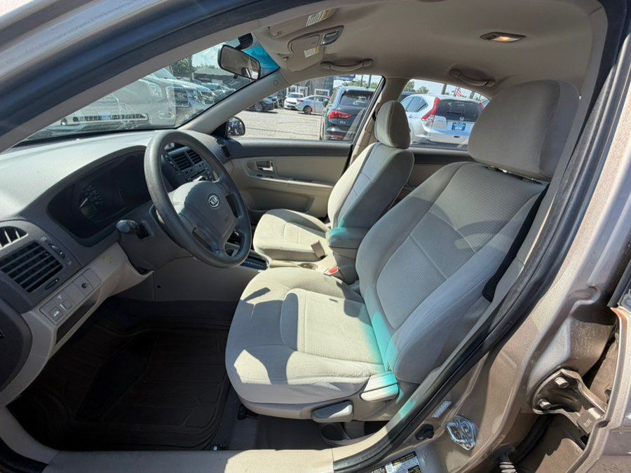Used 2008 Kia Spectra EX FWD image 7