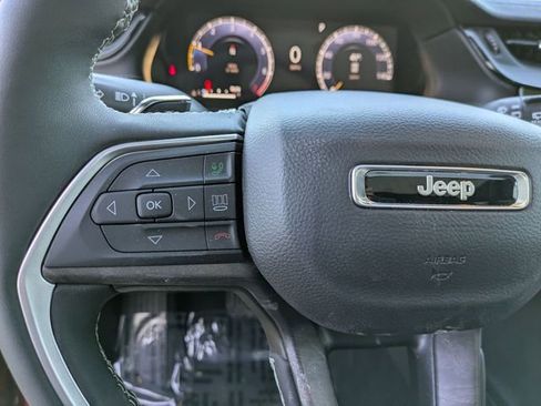 New 2026 Jeep Grand Cherokee Limited w/ Limited Altitude Package AWD/4WD image 14