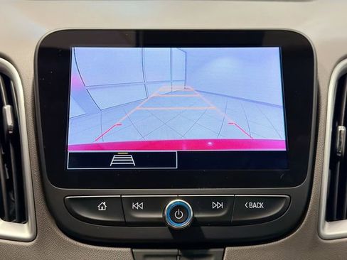 Used 2023 Chevrolet Malibu LT image 12