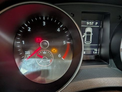 Used 2011 Suzuki SX4 AWD Hatchback image 35