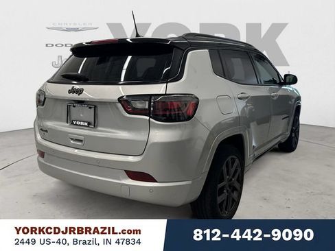 Used 2025 Jeep Compass Limited w/ High Altitude Package AWD/4WD image 5