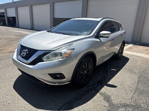 Used 2017 Nissan Murano SV w/ Premium Plus Package FWD image 3