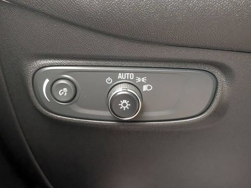 Used 2023 Chevrolet Equinox LT FWD image 15