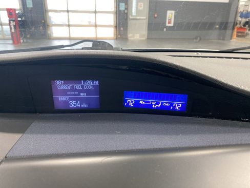 Used 2013 MAZDA MAZDA3 i Touring image 10