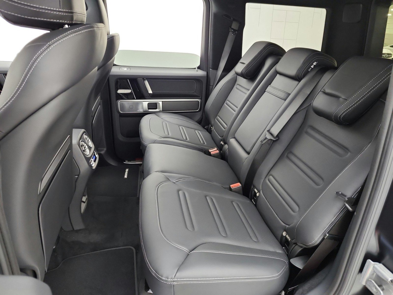 New 2027 Mercedes-Benz G 580 e image 11