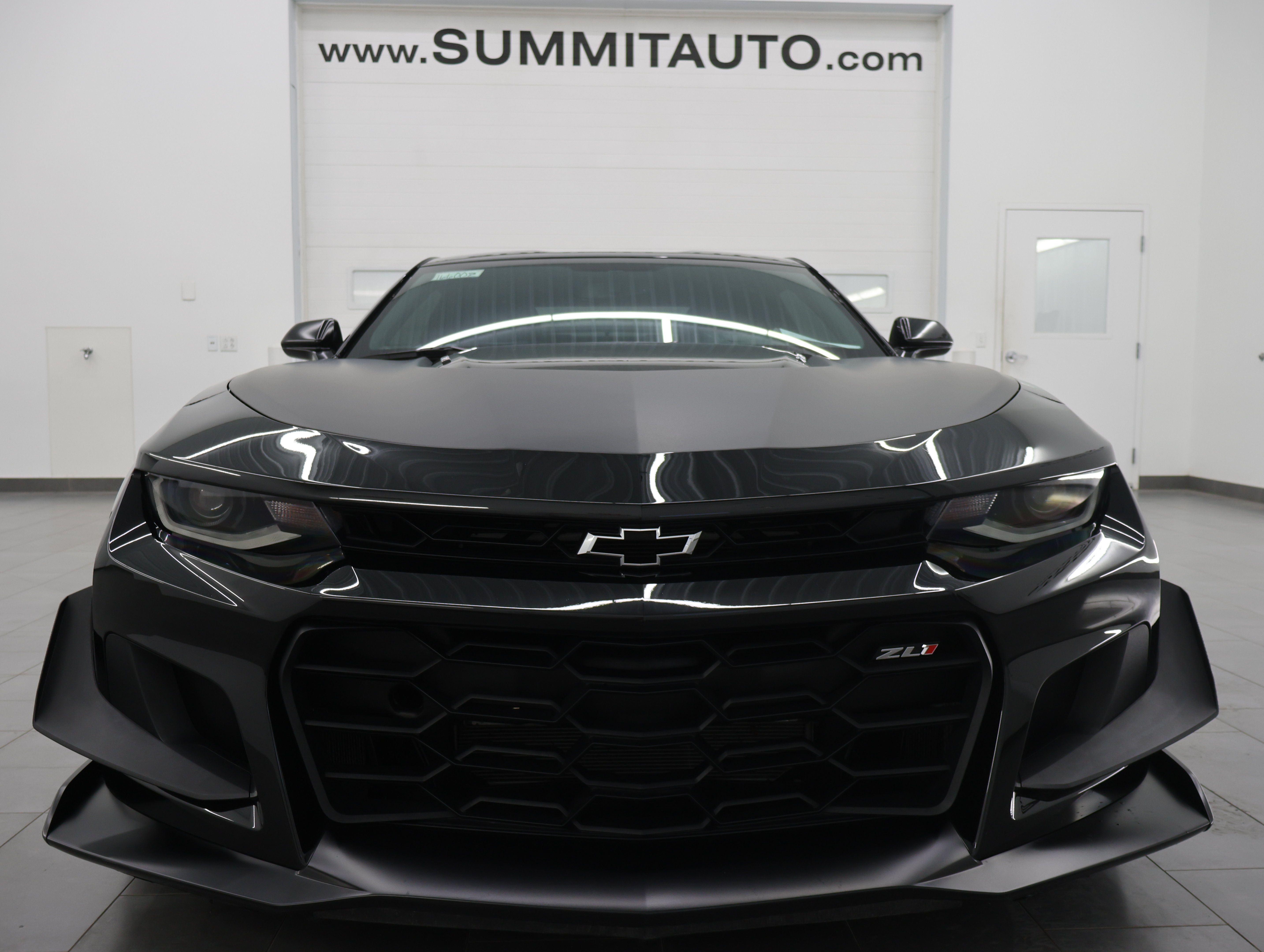 Used 2019 Chevrolet Camaro ZL1 RWD image 22