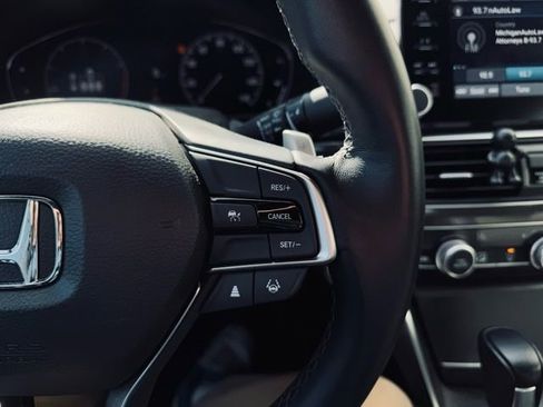 Used 2022 Honda Accord Sport image 23