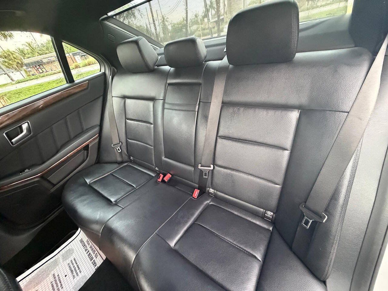 Used 2013 Mercedes-Benz E 350 4MATIC Sedan w/ Premium 2 Pkg image 15