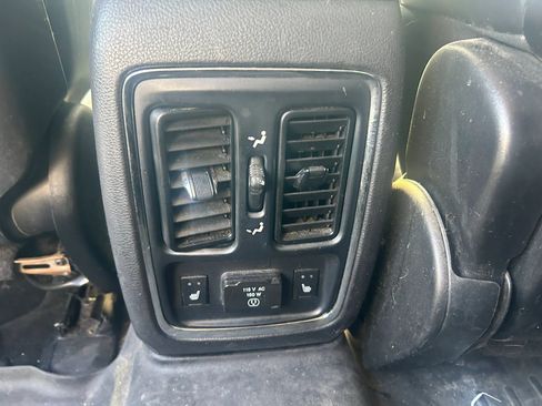 Used 2013 Dodge Durango R/T w/ Leather Interior Group AWD/4WD image 17