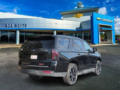 Used 2021 Chevrolet Tahoe RST image 3