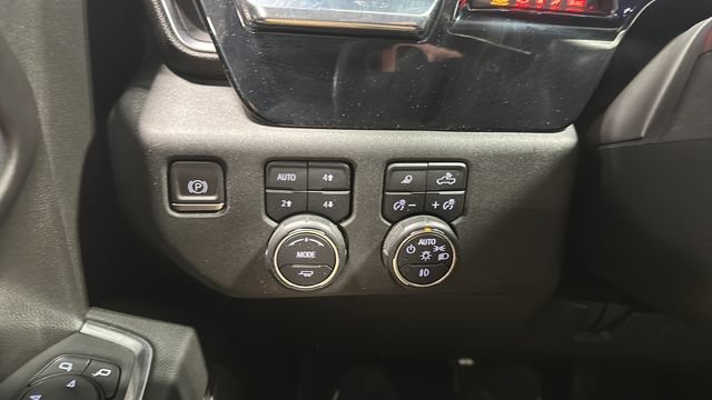 Used 2023 Chevrolet Silverado 1500 RST AWD/4WD image 12