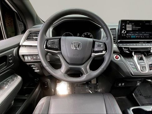 Used 2026 Honda Odyssey Sport-L image 8