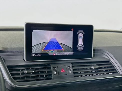 Used 2018 Audi Q5 2.0T Premium Plus w/ Premium Plus Package image 23