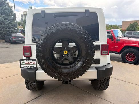 Used 2013 Jeep Wrangler Unlimited Sahara w/ Dual Top Group AWD/4WD image 6