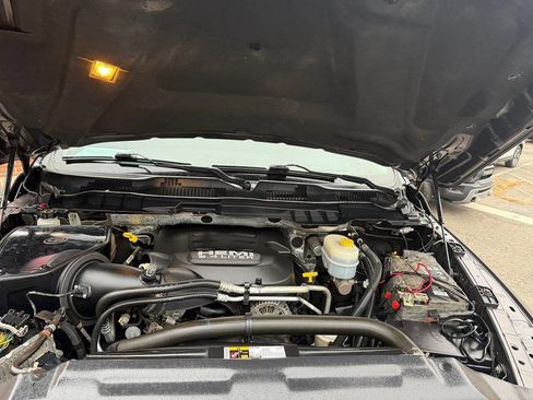 Used 2014 RAM 2500 Laramie w/ HD Snow Plow Prep Group image 15