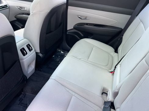 Certified 2025 Hyundai Tucson Limited image 5