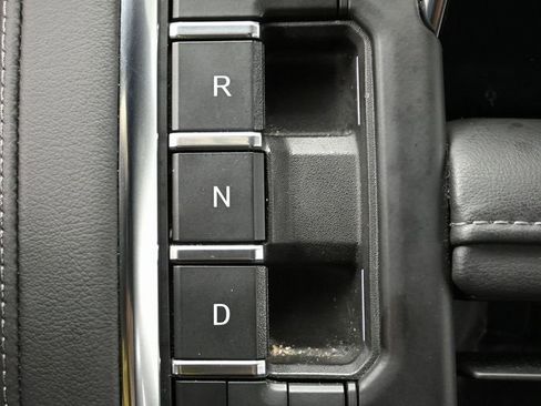 Used 2021 Chevrolet Tahoe LS image 28