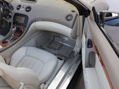 Used 2008 Mercedes-Benz SL 55 AMG image 35
