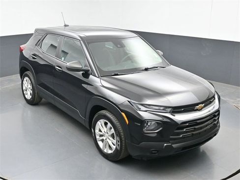 Used 2022 Chevrolet TrailBlazer LS image 31