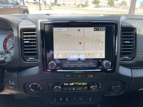 Used 2023 Nissan Frontier PRO-4X w/ Pro-4X Premium Package AWD/4WD image 7