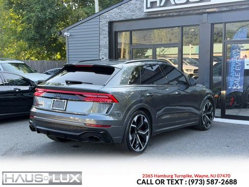 Used 2022 Audi RS Q8 AWD/4WD image 24