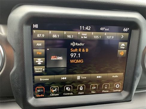 Used 2023 Jeep Wrangler Unlimited Rubicon 4xe image 24