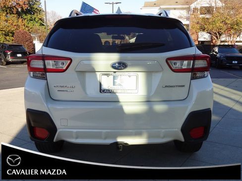 Used 2019 Subaru Crosstrek 2.0i Premium w/ Eyesight System image 5